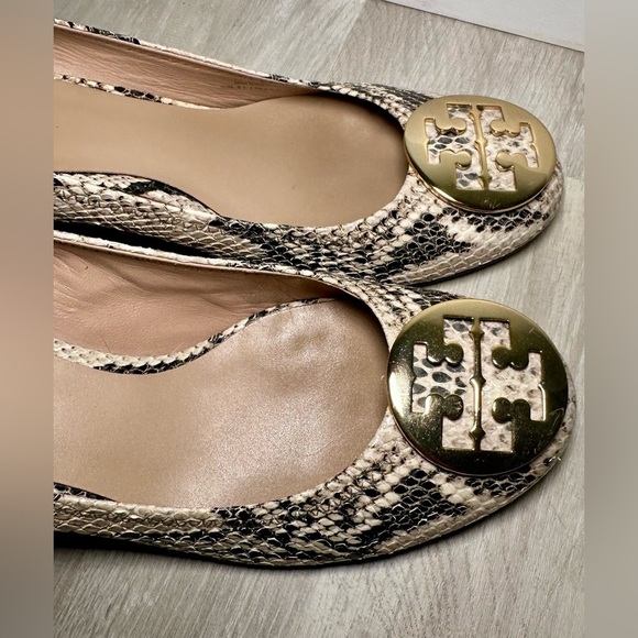 Tory Burch Julianne Snakeskin Wedge Heel Peep Toe Pumps Shoes Size 11M - Picture 12 of 13